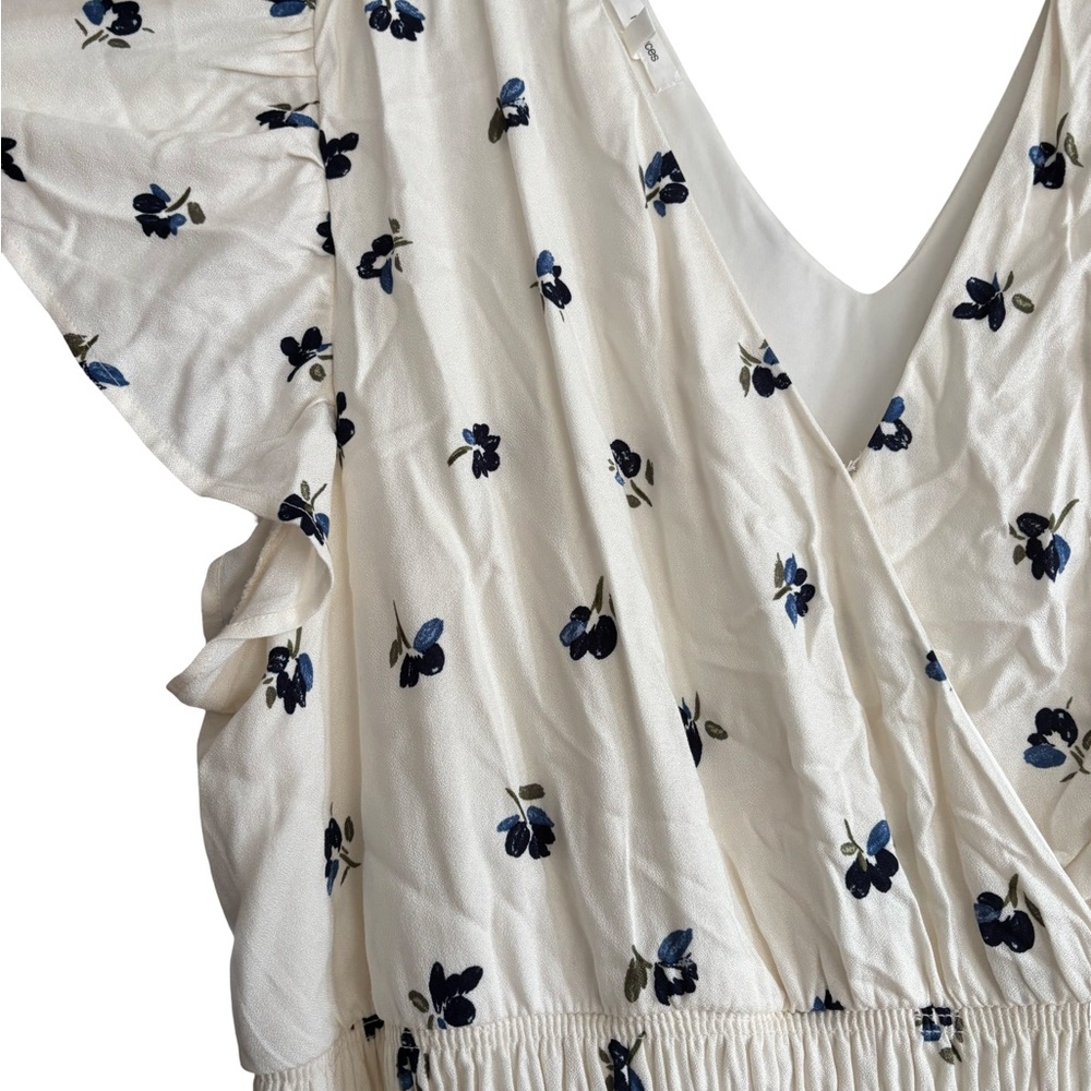 Floral White and Navy Blue Dress - Picture 2 of 2